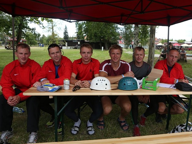 Tým HZS Středočeského kraje: Jaroslav Tkáč (vedoucí), Radek Vyvial (trenér), Radek Bárta, Vladislav Filip, Pavel Mayer, Lukáš Novotný, Pavel Říha, Václav Říha, Milan Tůma, Martin Viktora, Josef Vlach.