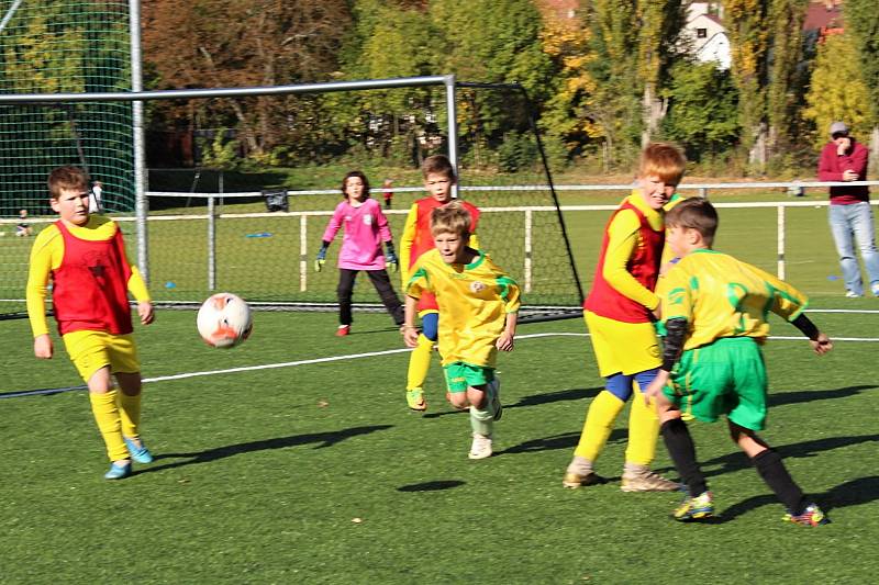 Meziokresní turnaj fotbalových výběrů U11 a U12 v Kladně-Švermově se zúčastnily týmy Kladno, Rakovník, Beroun a Mělník.