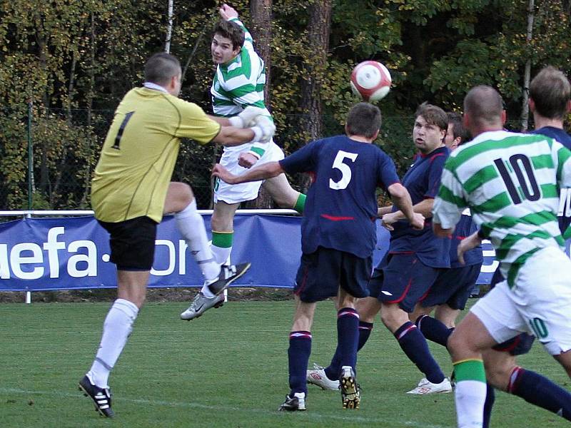 SK Lhota - SK Doksy 2:1 (2:0), utkání I.A. tř., 2010/11, hráno 10.10.2010