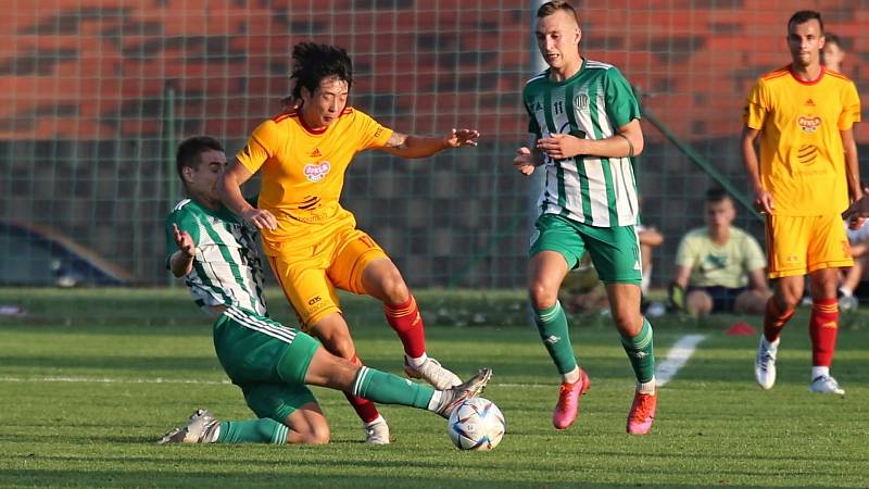 Sokol Hostouň - FK DUKLA Praha 0:3 (0:1), 1. kolo 24. 8. 2022