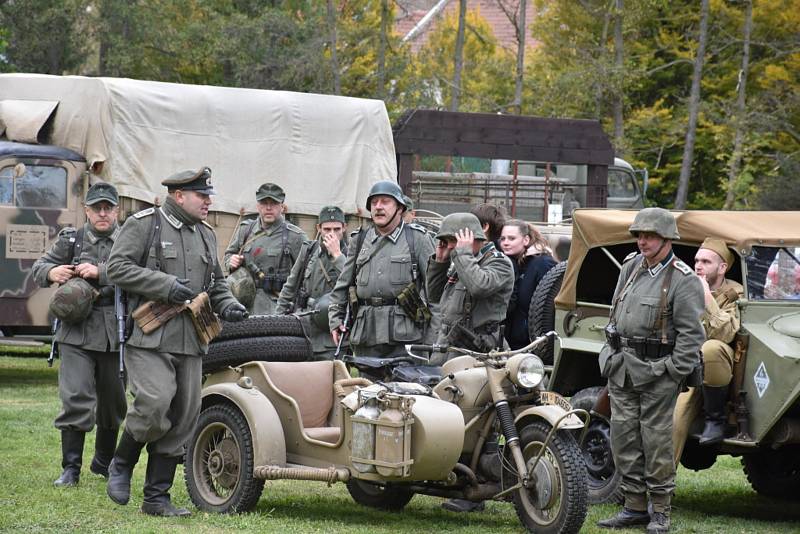 Šestý Military den přilákal do Brandýsku mnoho návštěvníků.