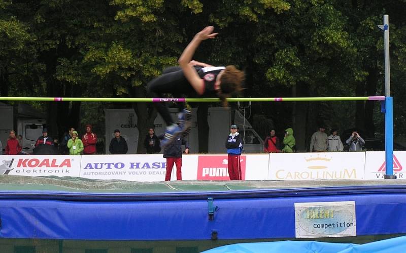 Třetí ročník TNT - Fortuna meetingu se v úterý a ve středu koná v Kladně na Sletišti. 