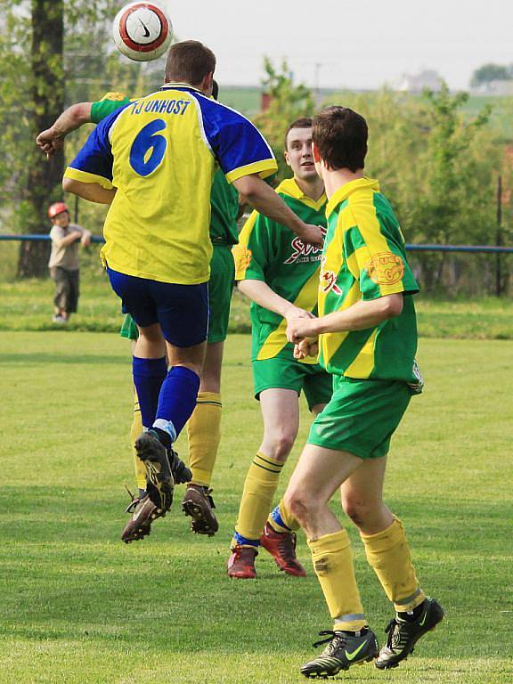 III. tř. sk.A - Unhošť - Běleč 2:0, hráno 22.5.2010