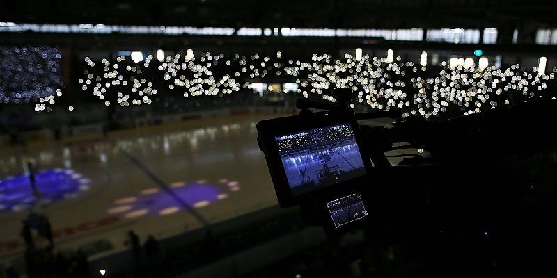 Utkání se neslo v duchu oslav postupu Rytířů do extraligy... //  Rytíři Kladno – Piráti Chomutov 1:2 pp, Chance liga, 21. 4. 2019