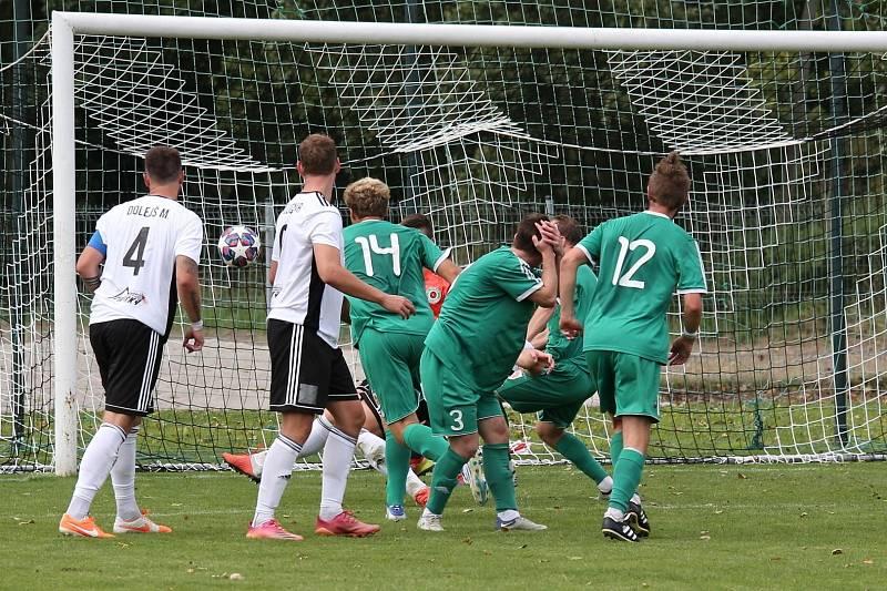 SK Hřebeč - TATRAN SEDLČANY 2:1 (1:1), KP 10. 9. 2022