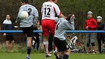 Baník Libušín - SK Zichovec  2:1 (1:1), utkání OP Kladno, tř. 2011/12, hráno 21.4.2012