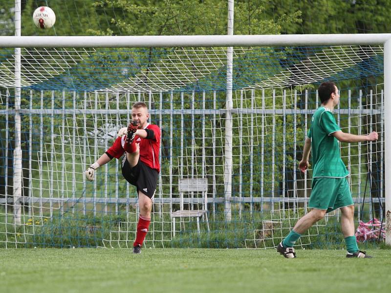 SK Velké Přítočno - Kablo Kladno Kročehlavy 5:4 pk, OP, okr. Kladno, 26. 4. 2014