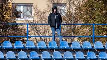 Divizní derby: Kladno (v bílém) porazilo Slaný vysoko 8:0. Foto: Roman Mareš