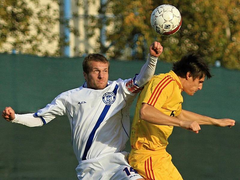 SK Kladno - FK Dukla Praha  0:2 (0:1) , utkání 12.k. 2. ligy 2010/11, hráno 17.10.2010