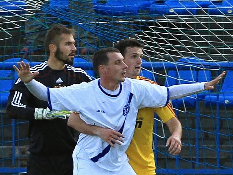 SK Kladno - FK Dukla Praha  0:2 (0:1) , utkání 12.k. 2. ligy 2010/11, hráno 17.10.2010