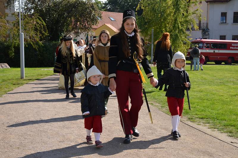 Kladenští zástupci na setkání hornických měst a obcí v Kutné Hoře.