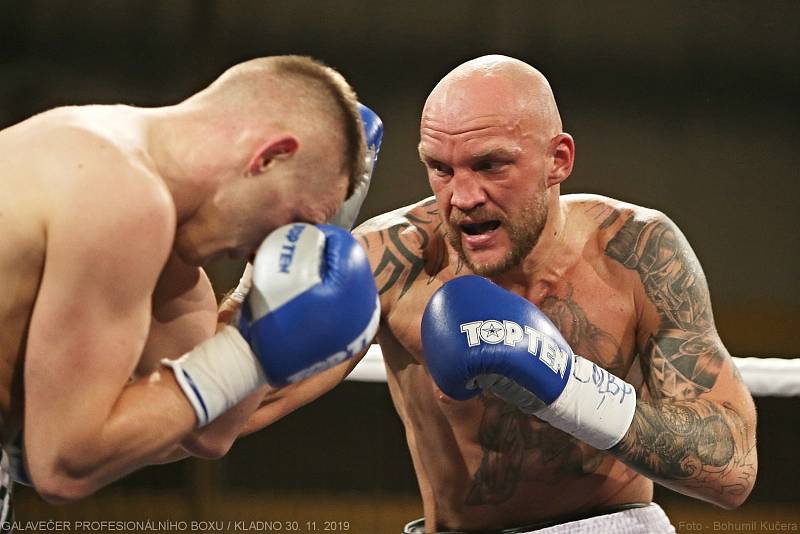 Stanislav Eschner vs Marek Andrýsek //  Galavečer profesionálního boxu BOXING LIVE / Kladno 30. 11. 2019