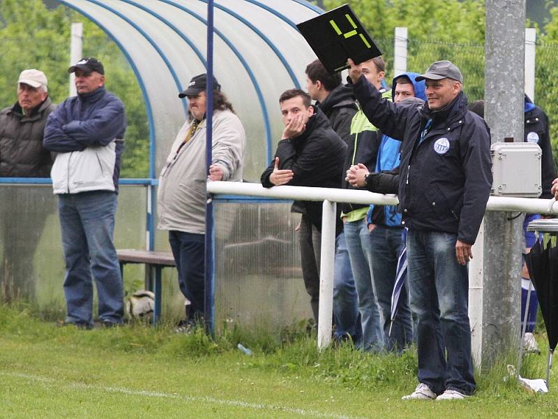 Čechie Velká Dobrá - SK Hřebeč 1:0 , utkání I.B stč. kraj, tř. 2012/13, hráno 1. 6. 2013