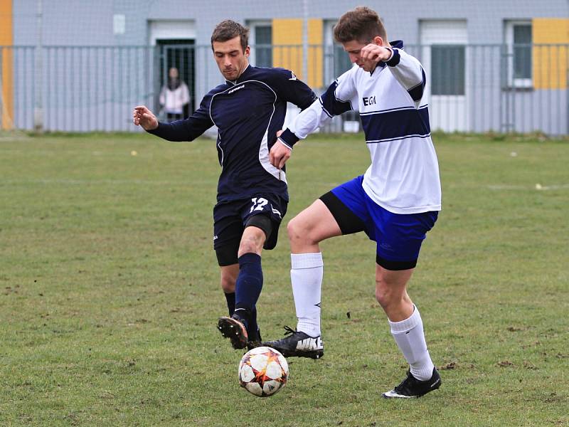 TJ Unhošť - SK Doksy 0:1, I. B. tř., 5.4. 2015