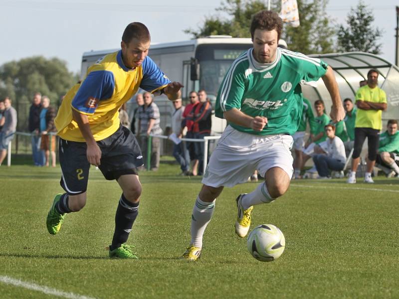 Rakovník vybojoval v Hostouni výhru i postup / Sokol Hostouň - SK Rakovník 1:2, I.A. tř. sk. A, 1.6.2014