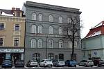 Hlavní budova Městského úřadu ve Velvarské ulici ve Slaném.