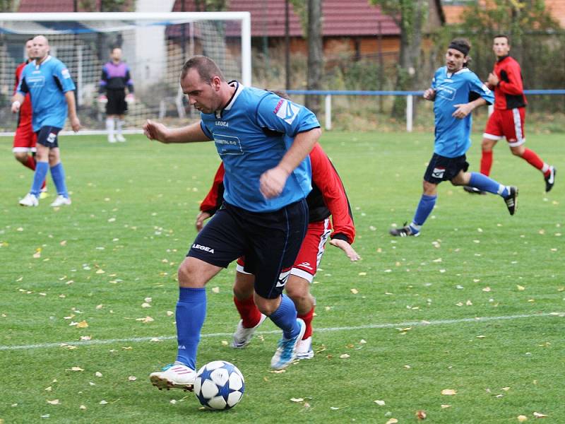 OP: Přítočno se Stochovem nakonec smírně 1:1, hráno 6. 10. 2012