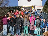 Děti ze Základní školy Vinařice přijely do Slaného speciálně vypraveným autobusem.