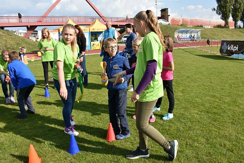 Páteční akce Atletika pro děti na slánském stadionu.