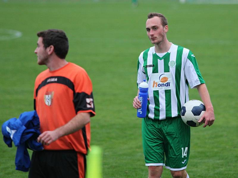 Brankové hody v Hostouni. // Sokol Hostouň B- SK Lhota B 9:2, OP Kladno, 27. 9. 2015