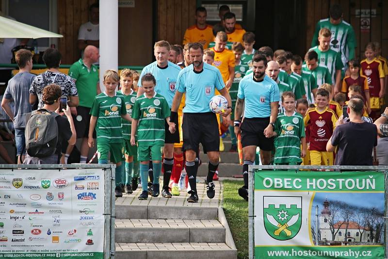 Sokol Hostouň - FK DUKLA Praha 0:3 (0:1), 1. kolo 24. 8. 2022