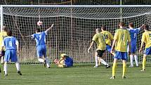 Braškov jde do vedení na 2:3 // SK Doksy - Sokol Braškov 4:3 (2:2), utkání I.B, tř. 2011/12, hráno 21.4.2012