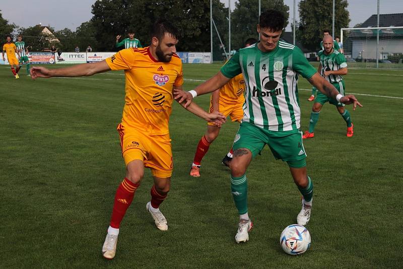 Sokol Hostouň - FK DUKLA Praha 0:3 (0:1), 1. kolo 24. 8. 2022