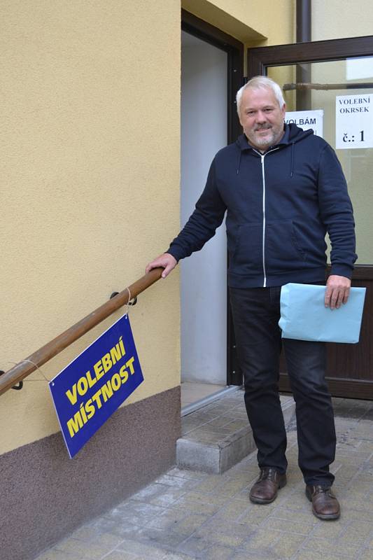 Volby do Evropského parlamentu v Tuchlovicích.