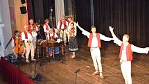 Středočeský folklorní festival Tuchlovická pouť se koná počtyřiadvacáté.