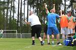 Tatran Rakovník (v zeleném) přehrál doma vedoucí Sokol Hostouň 2:1 na penalty.