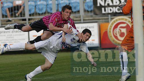 České Budějovice - Kladno 3:0, David Bartek (v bílém)