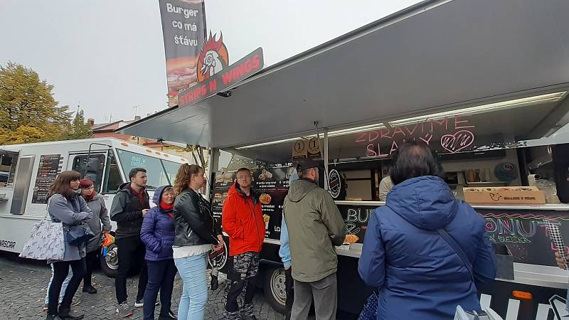 Masarykovo náměstí ve Slaném provoněl 4. ročník Food festivalu s podtitulem Slaný na talíři.