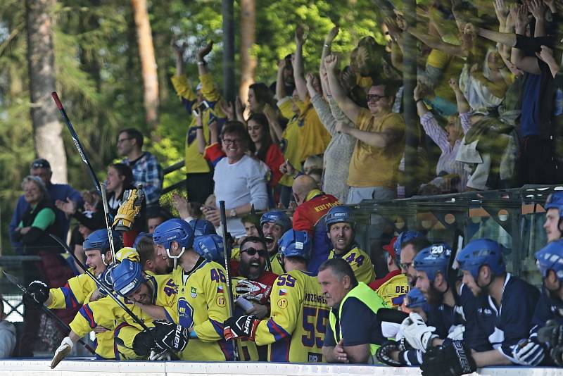 Alpiq Kladno – Kert Praha 0:2  , Kladno 18. 5. 2019, finále Extraligy hokejbalu 2018-9 , Kert vyhrál i třetí zápas a slaví titul.