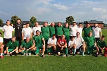 Vzpomínka na Jirku Kukelku exhibiční zápas v Hostouni letos vyhráli bílí nad zelenými 3:2.