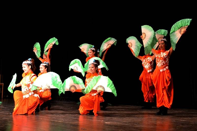 21. ročník Středočeského folklorního festivalu Tuchlovická pouť. Začátek akce a přivítání hostu v Kulturním centru Nového Strašecí. 