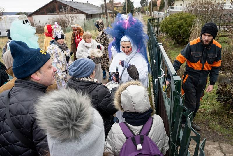 Tradiční masopust a zabijačka v Máslovicích.