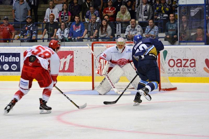 Hokejové Kladno slaví první výhru v sezoně, doma porazilo Frýdek 4:1.