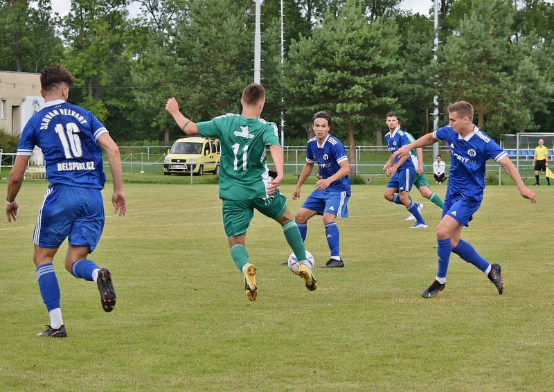 Přípravný zápas Velvary (v modrém) - Hostouň 2:0.