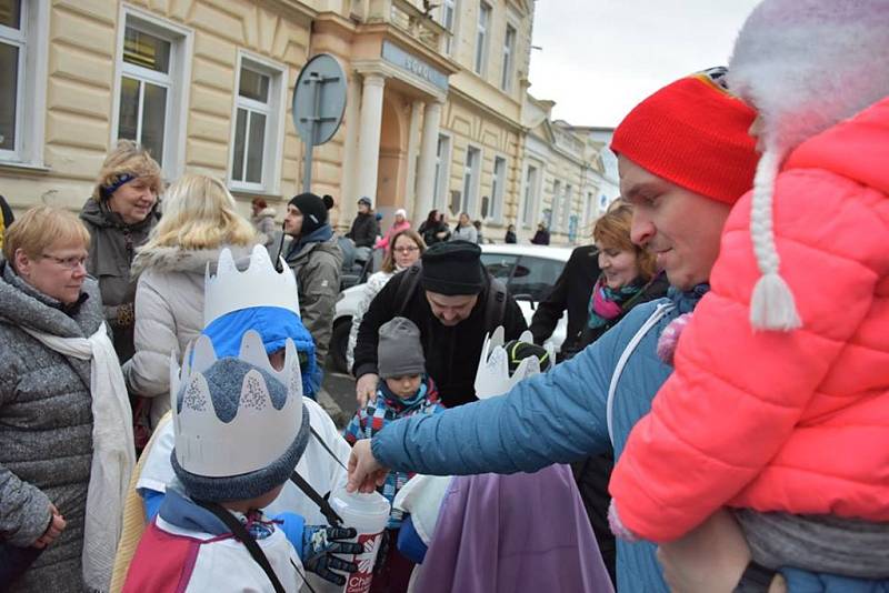 Tříkrálový průvod Kladnem vedený Josefem Františkem S. Králem a členy jezdecké stáje Tvrz Libušín 