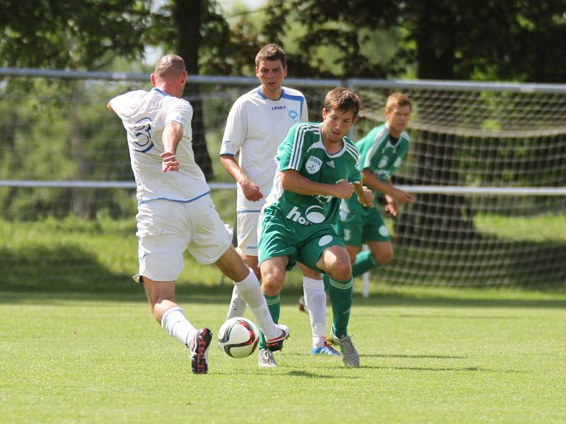 Sokol Hostouň - Aritma Praha 4:1, příprava 30. 7. 2016 (hřiště Dobrovíz)