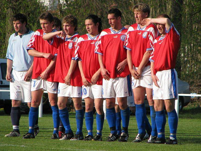 Velvary - Slaný 3:2. Velvarská zeď.