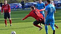 Zichovec (v červeném) porazil doma nečekaně Švermov 3:1.