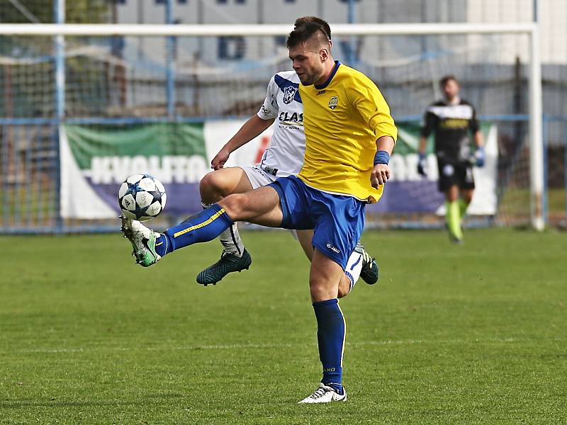 SK Kladno - FK Neratovice-Byškovice 0:3 (0:1), Divize B, 23. 9. 2017