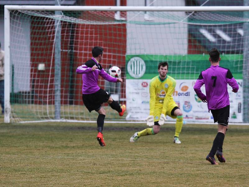 Sokol Hostouň - Tatran Rakovník 0:1, Divize B, 19. 3. 2017