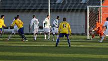 Pavel Jína vyrovnává v  68 minutě na 2:2 // Sokol Hostouň - FK Neratovice/Byškovice 2:3, 2016 Divize B, 30. 10. 2016