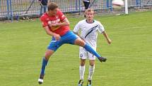 SK Kladno - Viktoria Plzeň B. Jan Čurda (vpravo) propásl šance v úvodu