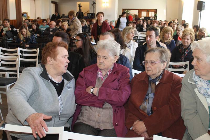 Tobogan zavítal po roce do Otvovic, a bylo co oslavovat