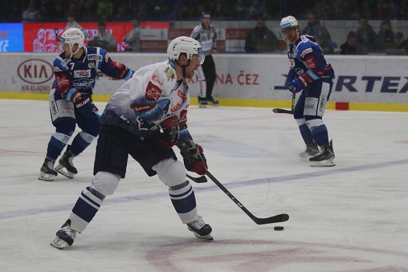 Kladno (v bílém) hostilo v hokejové extralize Kometu Brno.