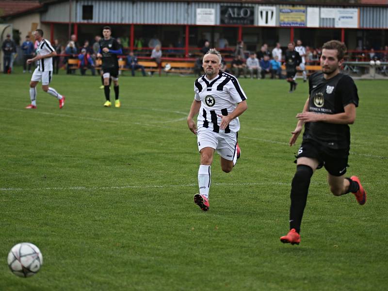 Buštěhrad - Hřebeč B 7:1, III.tř. sk.A, okr. Kladno, 28. 9. 2017