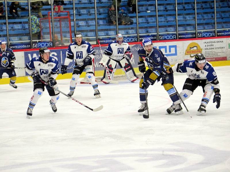 Havířov (ve světlém) nečekaně porazil Kladno 2:1. 